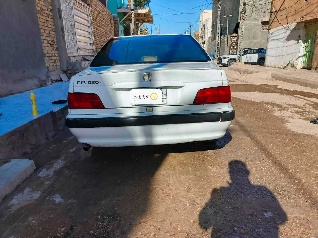 بيجو بارص
موديل 15

رقم قادسيه 

مكينه وكير حاويه 

حداديه جديده 

سياره مكفولة من ضربه والتبديل 

غرفته نضيفه جدا 

تخم تاير قبل سبوعين شاده 

بسم جاري 

سعره 48 وبيه مجال بسيط 

مكاني ديوانية 

***********
