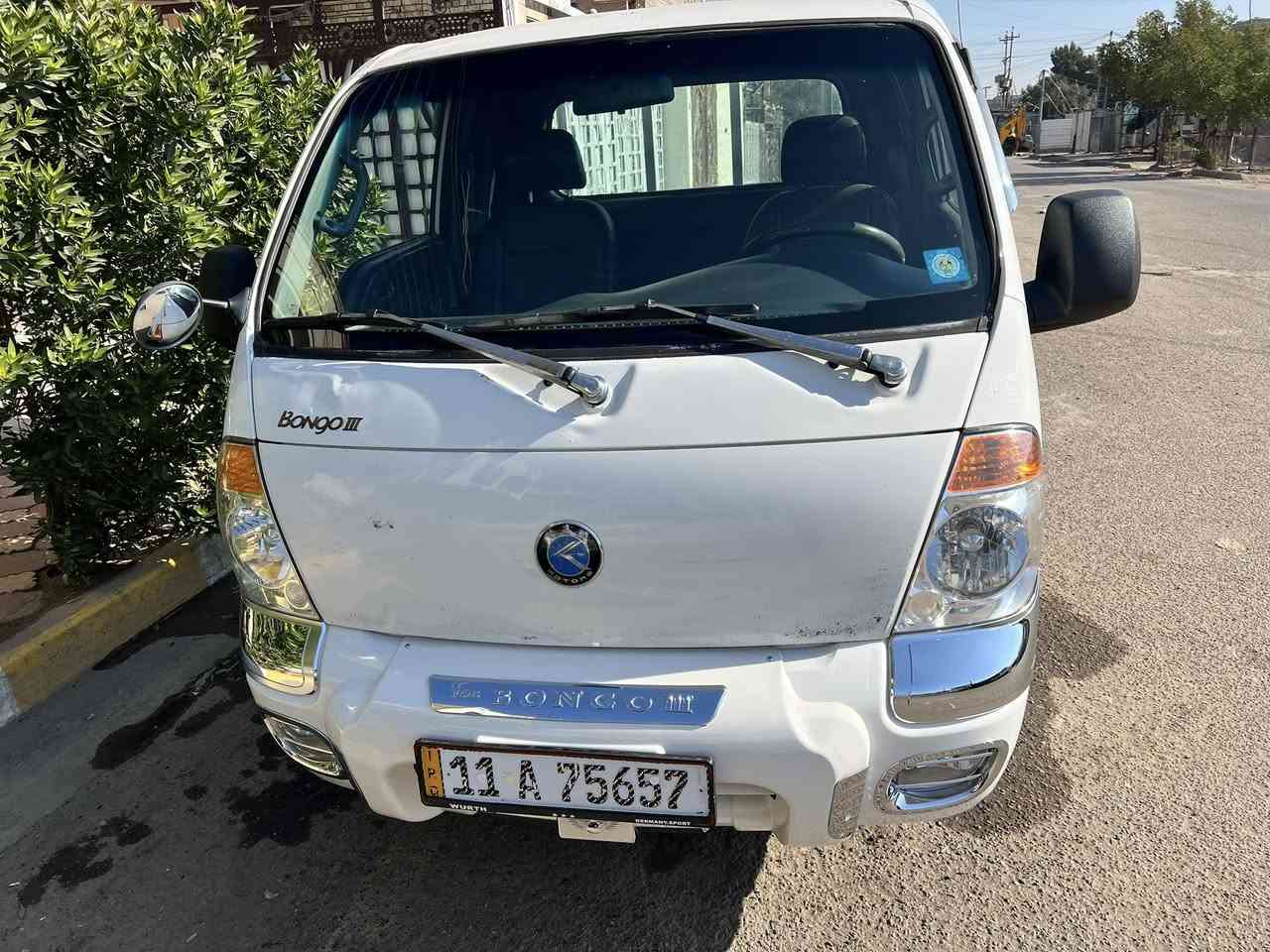 للبيع. كيا. بنكو 3. K.    مديل 2004. رقم بغداد دولي بسميً سنويه لل31.    محرك مفتوح 3000. مشترك.  بلاد.  جديد. مكفوله من ضربه وكص وتبديل شرط الفحص صبغ ملاحضات بالدوس وربع ايسر من جوه ممثر.    باقي كفاله عامه.  دواخل وضع الشركه.   كير.  اكسن.  حداده. شواصي.  كله جديد.  كهربيات.  كله شغال.    سياره. جاهزه.      السعر. 87.  ورقه 
مكاني بغداد.    💖.  هـ ***********.  اتصل. وتدلل.
