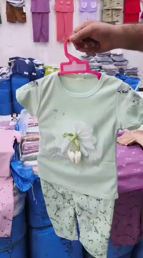 تراك بناتي سعر درزن ب 36الف


**إذا كنت صاحب هذا الإعلان وتريد حذفه لأي سبب، رجاءا أرسل رسالة إلى الدعم الفني**