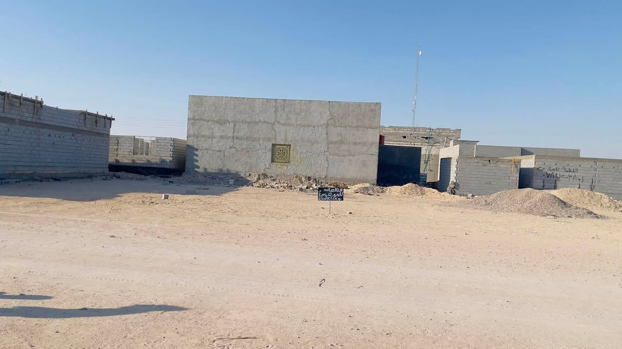 سلام عليكم
قطعة أرض زراعي 250متر قرب بيت شداد  بظهر جامع غزه 
الأستفسار مع السعر على رقم *********** 
كذالك واتساب تواصل
