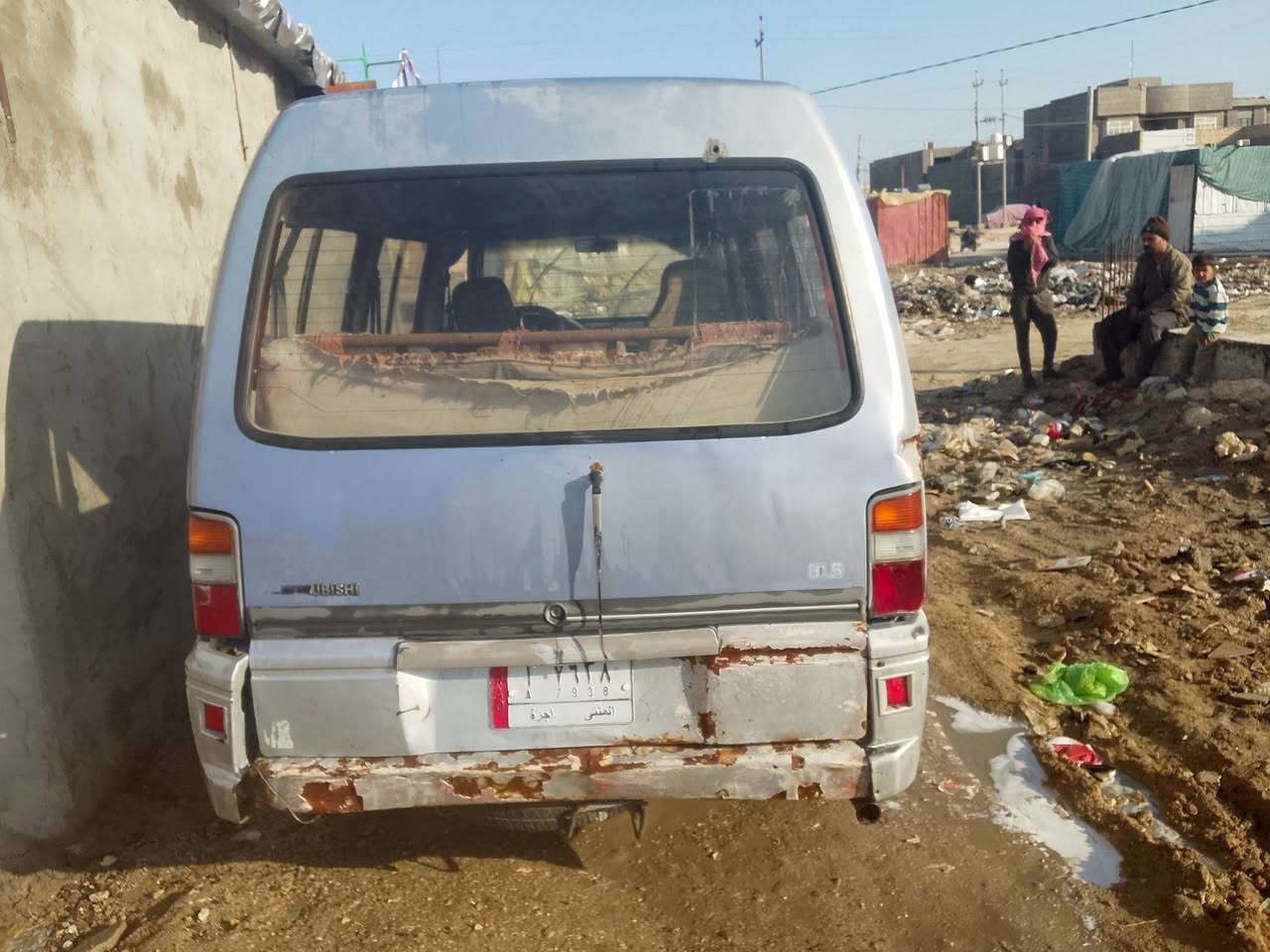 سلام عليكم سياره مستبوشي محرك كربلائي بيه خيط بخيار سنويه ال 27 تحويل ثاني يوم  
السعر 15ورقه 
اتصال فقط ***********
