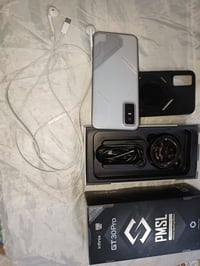 GT 30 برو • ٢٥٦ جيجا • ٢٤ رام