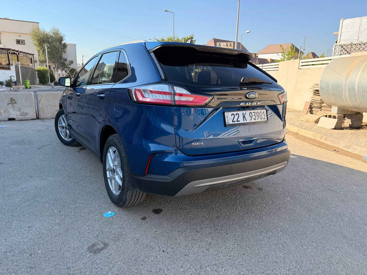 موديل 23
فول مواصفات بدون فتحة
بدون صبغ بدون تبديل بدون كلير
تعديل بارد بسيط
مكان سيارة كركوك 
رقم *********** كركوك, العراق

