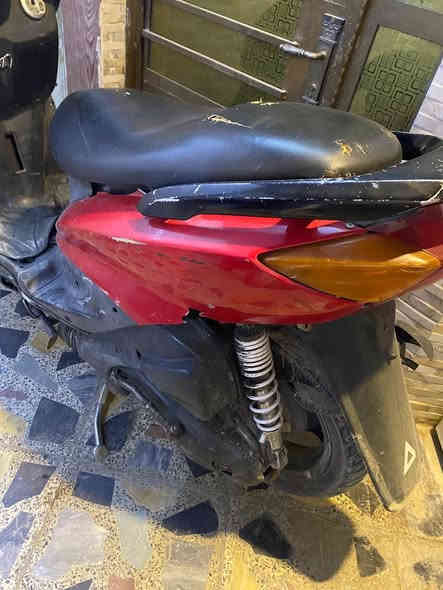 دراجه سكنس للبيع السعر 400 بغداد الحبيبيه

‭0770 244 4767‬
