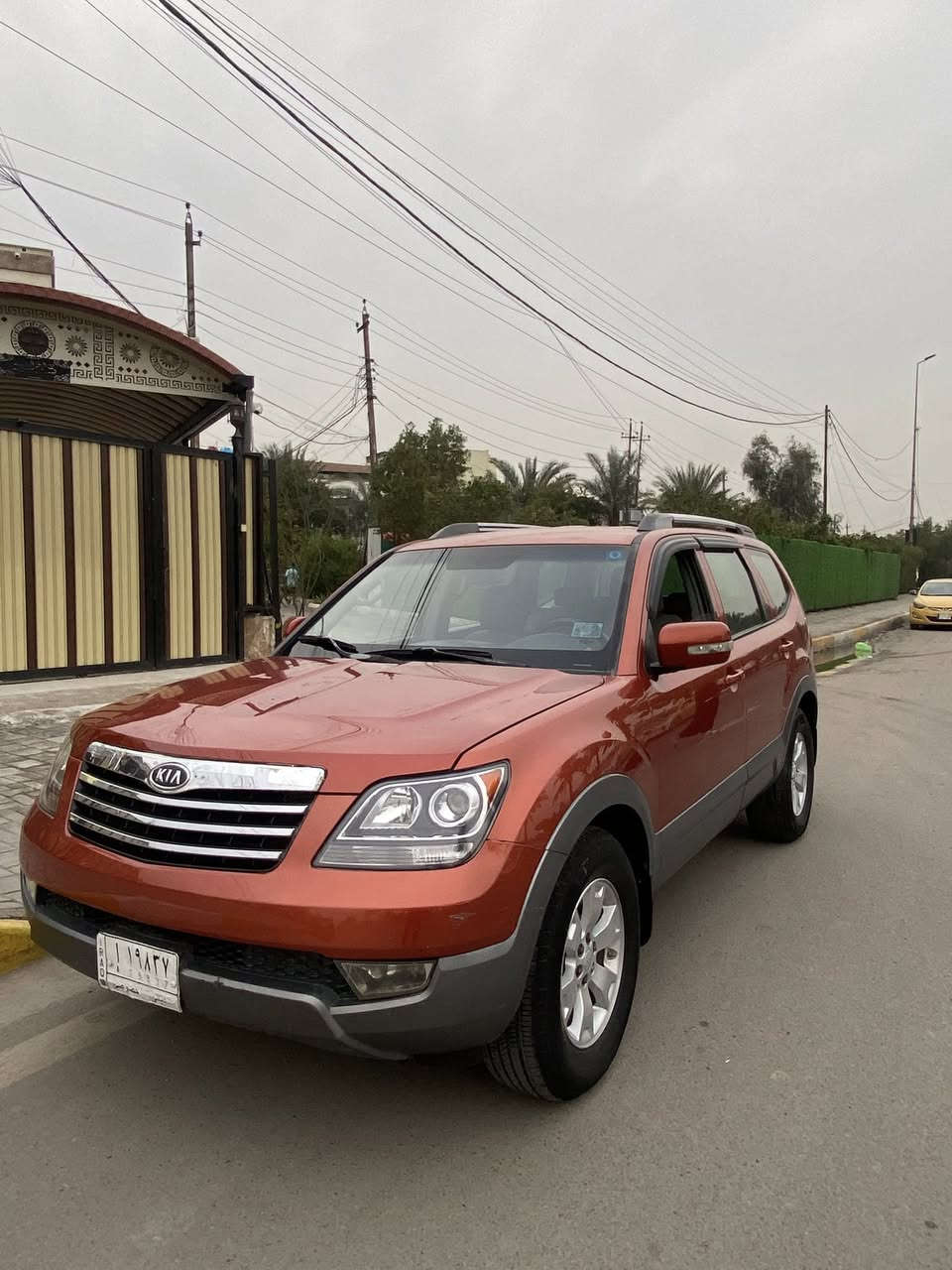 كيه مهافي وارد امريكي 2009 سياره جاهزه من كل نقص كير مكينه مكفول مكينه v6السياره 7راكب عنواني بغداد الشعب عارضه اب 122او بيه مجال رقمي ***********
