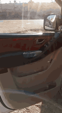 سلام عليكم لبيع ستاركس موديل 2010مفتوح رقم بغداد نكليزي مصفره هيه مرور سياره مفتوح محرك بي بخار بدون تنقيص كير اكسن مكفولات حداديه جديد تخم تاير جديد بور مشط جديد تبريد شغال دوشمه كشنات بلادي كاعيه جديده كهربائي كله شغاله سياره جاهزه من كلشي سياره مكفوله من ضربه بس جاملغ المامي بي صبغ والباقي مكفول سياره جاهزه
مكاني بابل ***********
