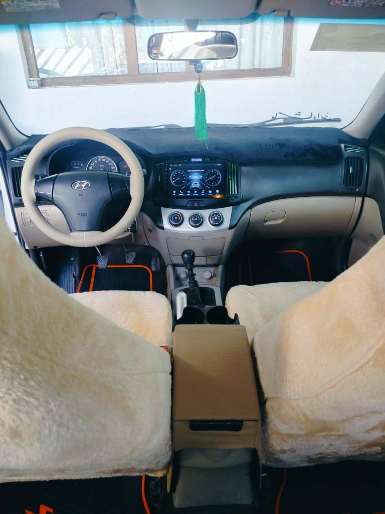 Honda alantra
هۆندا ئەلەنترا مۆدێل 2010گێر عادی
شاشە ئایپات  سەنەوی و ڕەقەم تازەیە تاکوو 2031 بەناوی خۆمانە.  سەیارەیەکی تا بلێی جوانە دینار مەسروفی تێدا نیە دەعامی بۆ دەعامی بەشەرت
بۆنیتی گۆڕاوە بە بیلادی و سەقفی دوو بست تەعدیلی هەیە بەشەرت شانەکانی نوقتەی پێوە نیە سەیارەیەکی جوان و ماڵی دۆستە 
نرخەکەی 94 وەرەقە و مەعمەلە *********** شمشمل, السليمانية
