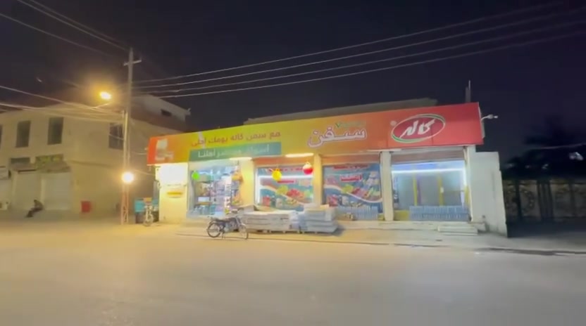 للبيع — أسواق أهلنا 📢
📍الموقع: شارع السنيديه ، مدخل السراجي، مقابيل مجمع الرحمة
🛒 اسم الأسواق: أهلنا

▪️ المحل يتكون من 4 محلات ركن
▪️ الطول: 15 متر
▪️النزال: 4 ونص متر
▪️ المحل إيجار — تشتري البضاعة فقط

✅ يحتوي على سستم كامرات مراقبة
✅ 3 سبالت أبو الطنين
✅ ثلاجة شركة بيبسي
✅ ثلاجة شركة كولا
✅ ثلاجة شركة راني
✅ عارضة آيس كريم
✅ عارضة بهارات فاملي
✅ عارضتين عطور المها + بسملة
✅ عارضة سكائر وينستون

🔹 عدد الثلاجات: 7
🔹 عدد المجمدات: 6

📞 للاستفسار:
***********
