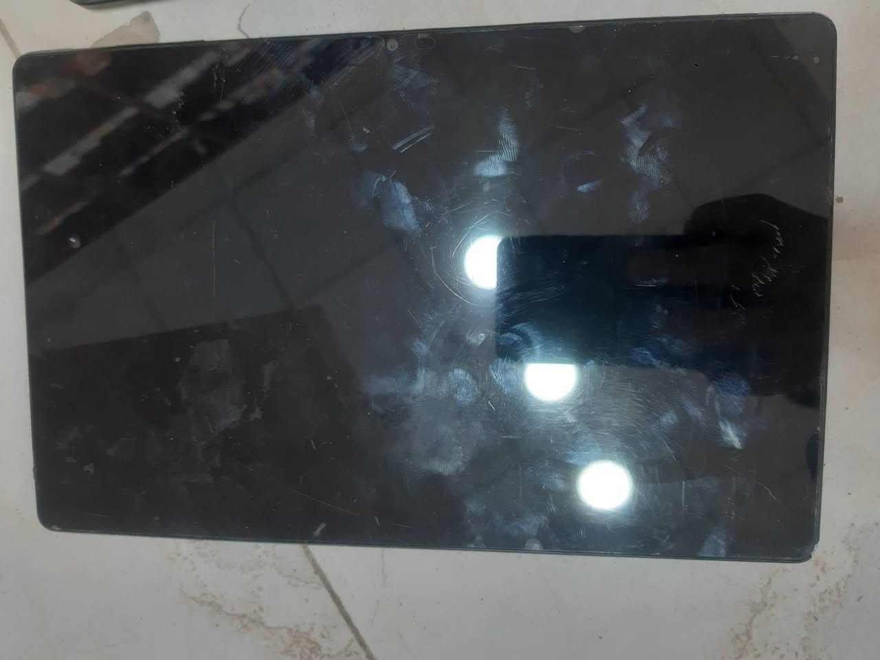 آيباد نقص شاشات
سعره القطعه 20 الف 
توصيل موجود 
***********
