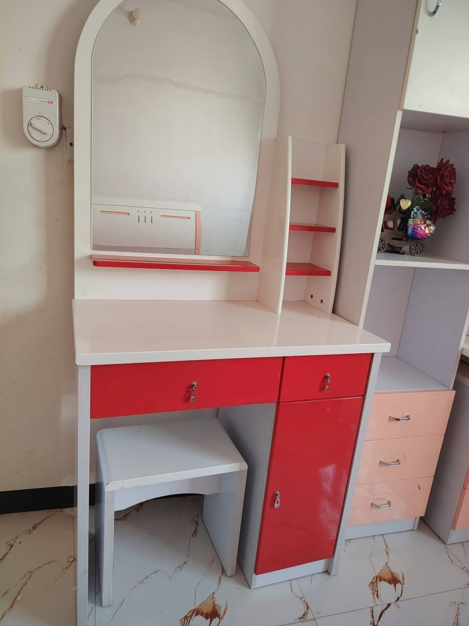 غرفة تركية بناتية نضيفة وبسعر مناسب سعره ٢٦٥


**إذا كنت صاحب هذا الإعلان وتريد حذفه لأي سبب، رجاءا أرسل رسالة إلى الدعم الفني**