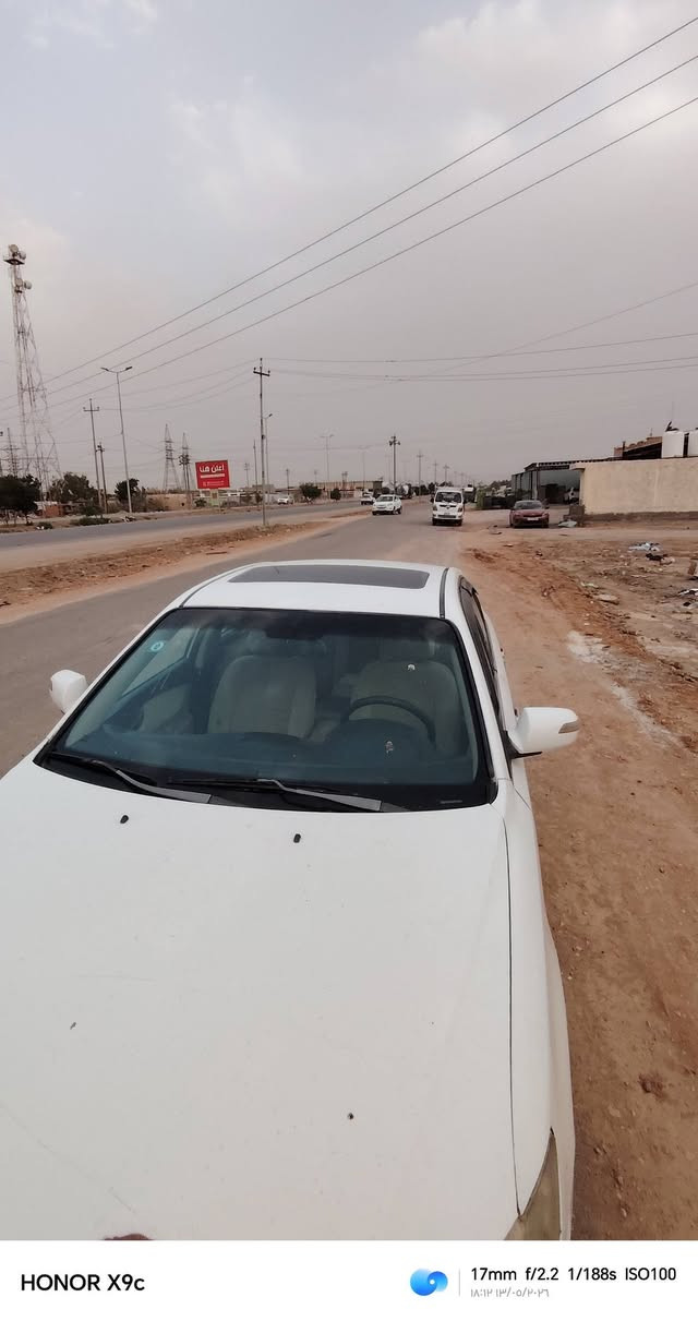 سلام عليكم كيا اوبتيما موديل 2009 رقم بغداد دولي السياره جديده بيه 3 قطع صبغ السعر 93 العنوان بابل الرقم الهاتف ***********
