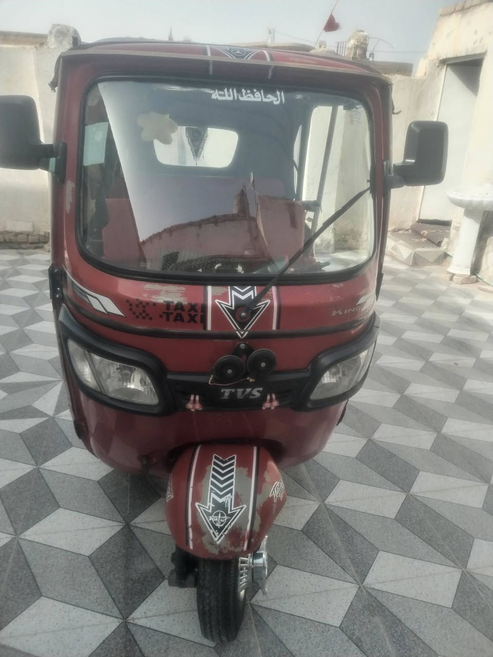 سلام عليكم تكتك 22 شهر 5 التكتك نضيفه كلش مبدل كلچات مره وحده فقط التكتك مسوي بيه حادث الجيه اليسرى والتكمه همين صلحته ورجعت كلشي مابيه التكتك خير من الله مرزوقه والرزق ع رب العالمين تفاصيل كلها ذكرته ***********

السعر ٦و٧٠٠
