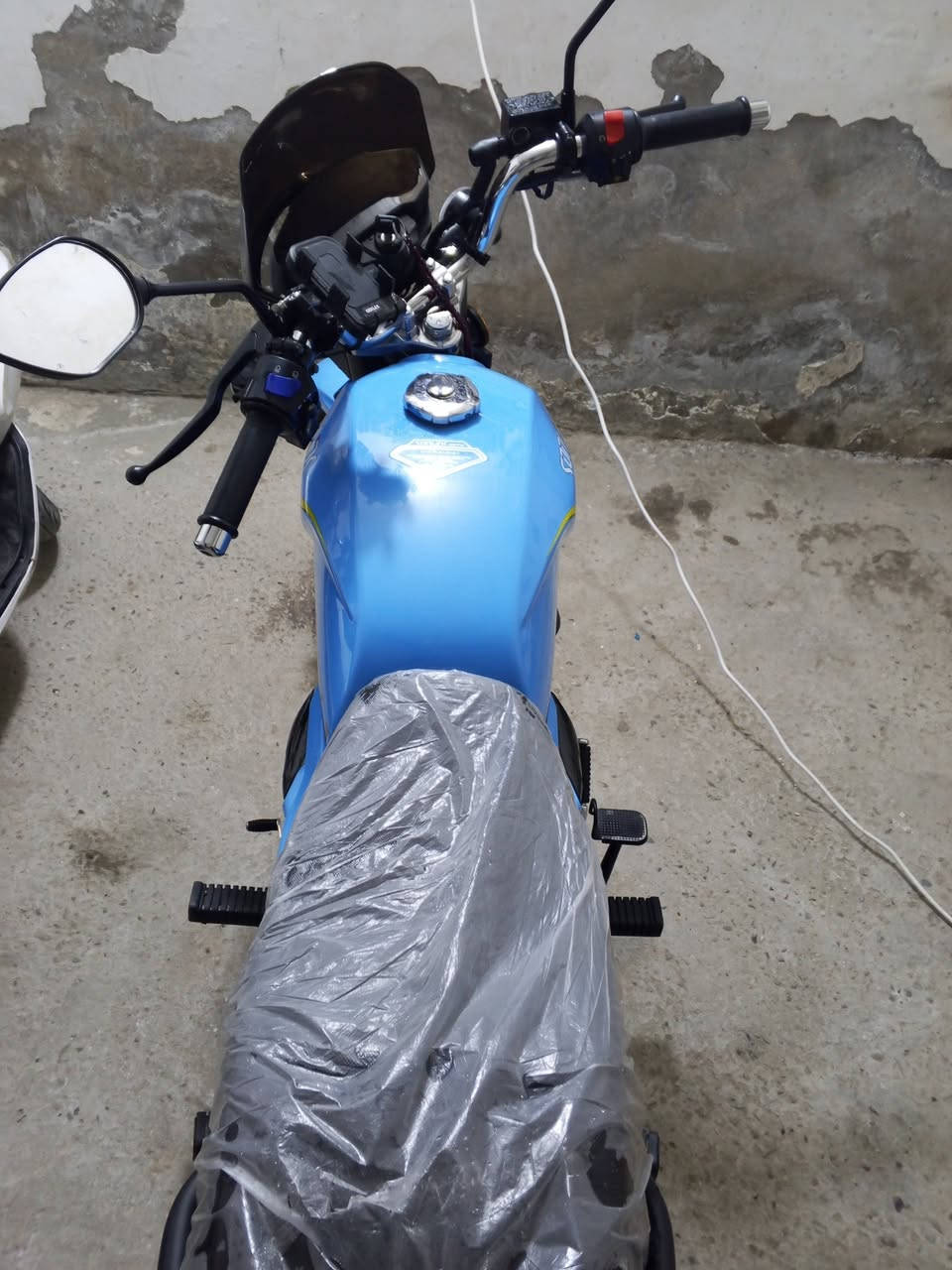 شاينك موديل 2025 مصالها هواي طالعه من الرمبه السعر مليون و50 الرقم ***********
ملاحظه الدراجه ما مشتغله دلفري
