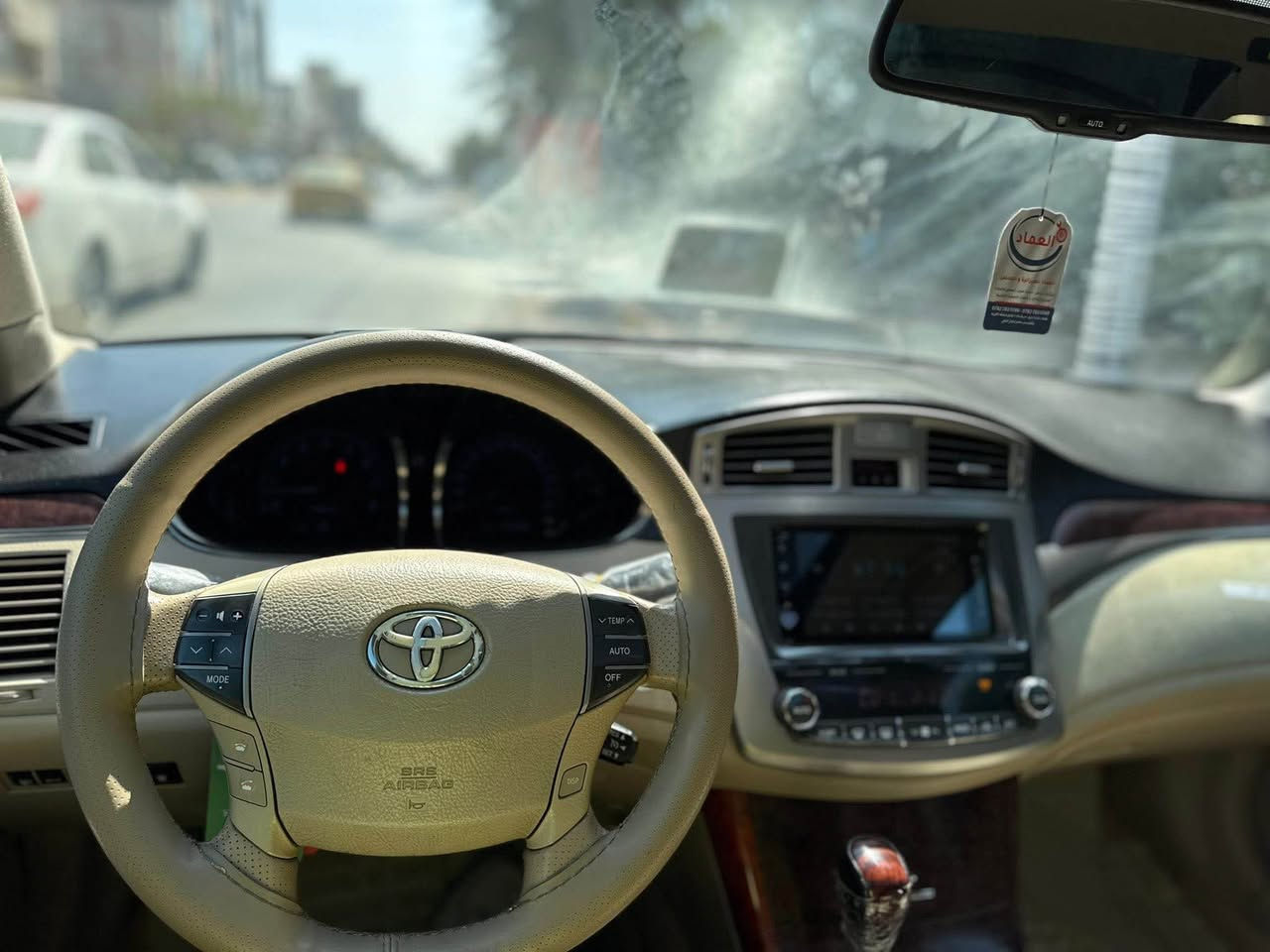 السلام عليكم

افلون موديل 2011 

خليجي فول مواصفات 1/1 فتحه 6بصمات 

مكفوله من الضربه وكافه الاصواليات بدون تكشيرة بالصبغ

داخل بيجي جلد نظيف جدا بدون شك او خياط 

تبديل باب خلفية لون اصلي شركة 

كأمره شاشه تحكم ستيرن مثبت سرعه كشنات كهربائيه مع تبريد بالكشنات تبريد ثلج حداده تخم تاير مكينه جديدة 6V3500 لوك جديده حتى صوت رواجز مابيه 

السعر 20.700 وبيها مجال الشراي بي خير ويدلل 

مكاني بغداد البنوك 

اي استفسار حاضر 

*********** بغداد, العراق
