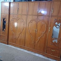 غرفة نوم • للبيع