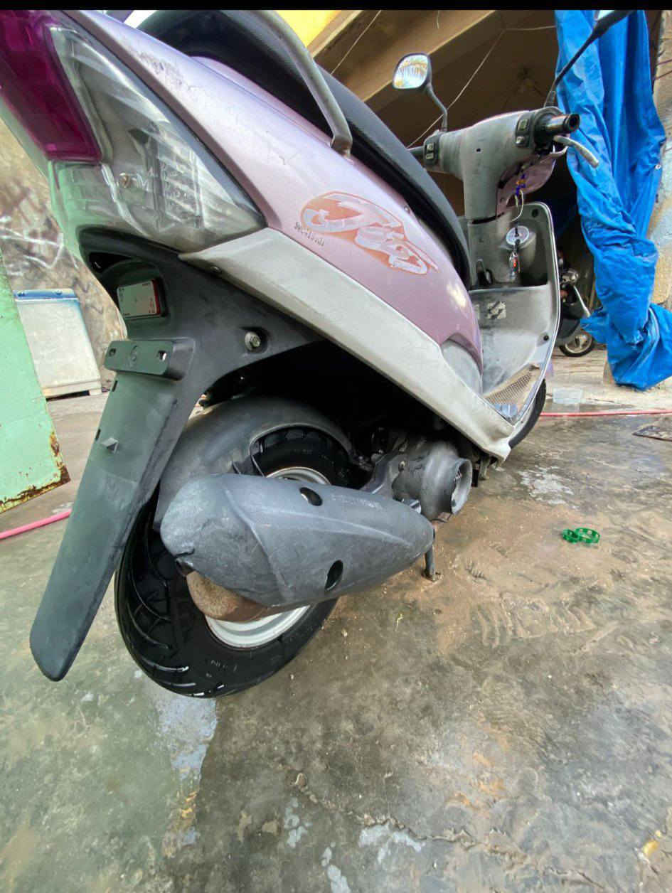 ماكس منغولي موديل 2008 دراجه بلاديه ماملعوب بيهه مكينه مكفوله كفرات ختم. احد ويه لمكيه لون
 ((مميز وردي بلاد  )) دراجه ما صار هواي من نازله  منفيس موجود 
سعر ٧٢٥ وبيهه مجال حك جيه
رقم الهاتف : ***********
