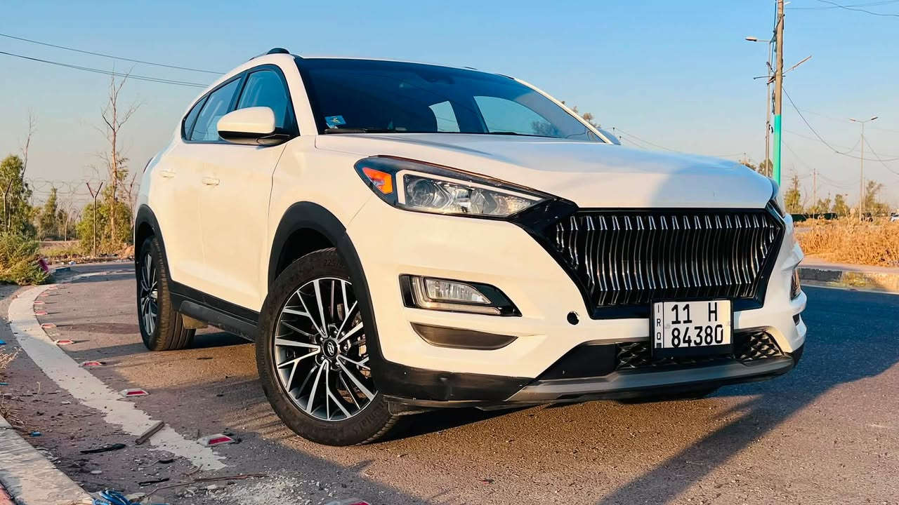 للبيع: هونداي توكسان 2019 🇺🇸 وارد أمريكي  
السعر: 175$

المواصفات:
🚘 قيادة ذاتية 
📺 شاشة + كامرة رجوع
🎯 رادار أمامي + تحكمات ستيرن
🅿️ نظام Auto Park + Auto Hold
🖐️ سايد بريك بصمة
💺 داخل بيجي نظيف

الحالة: 
صور الحادث موضحة بالكامل ✅ 

الاتصال: ***********
