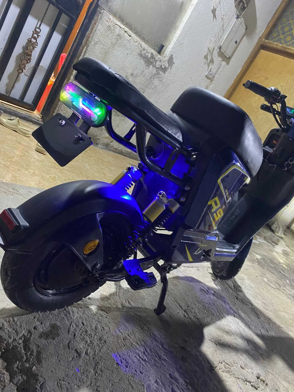 R9 2025
بـطاريت 32v جدد
بالباكيت
ملف 1500
350 قفل 
العنوان شط العرب 

***********
