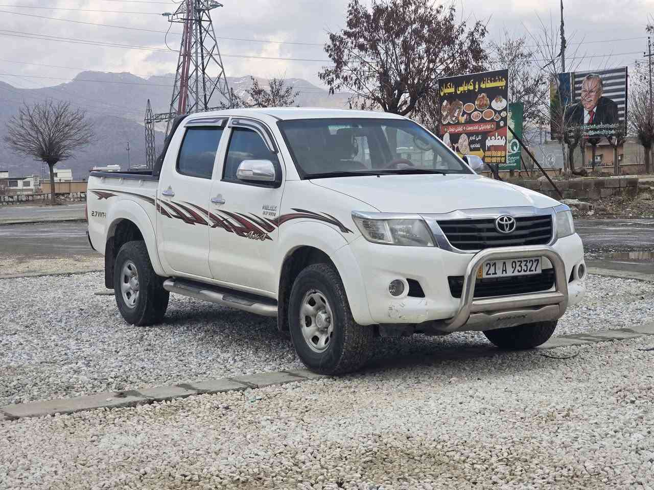 تۆیۆتا مەرزیە
2013🙂
مانگی 3
بێ بۆیاخ 
بێ سارد بێ شوخت
شەریکە سەردار
143هەزار هەقیقی ڕۆشتووە
گشت گیانی بەشەرت
سەنەوی تازە تا 2029
چوار تایەی تازە
سەیارەی ماڵەو یەک دەستە لە سفریەوە

سکان ڤۆڵیۆم و شاشە ئایپات
مەکینە نەکراوە و چەوری نەداوە
گێڕو مەکینە و دەبڵ ئەکسل و گشت گیانی
لایت بۆ لایت بەشەرت

***********
ڤایبەر واتسئاپ 
تەنیا فرۆشتن تەنیا تێل تکایە
