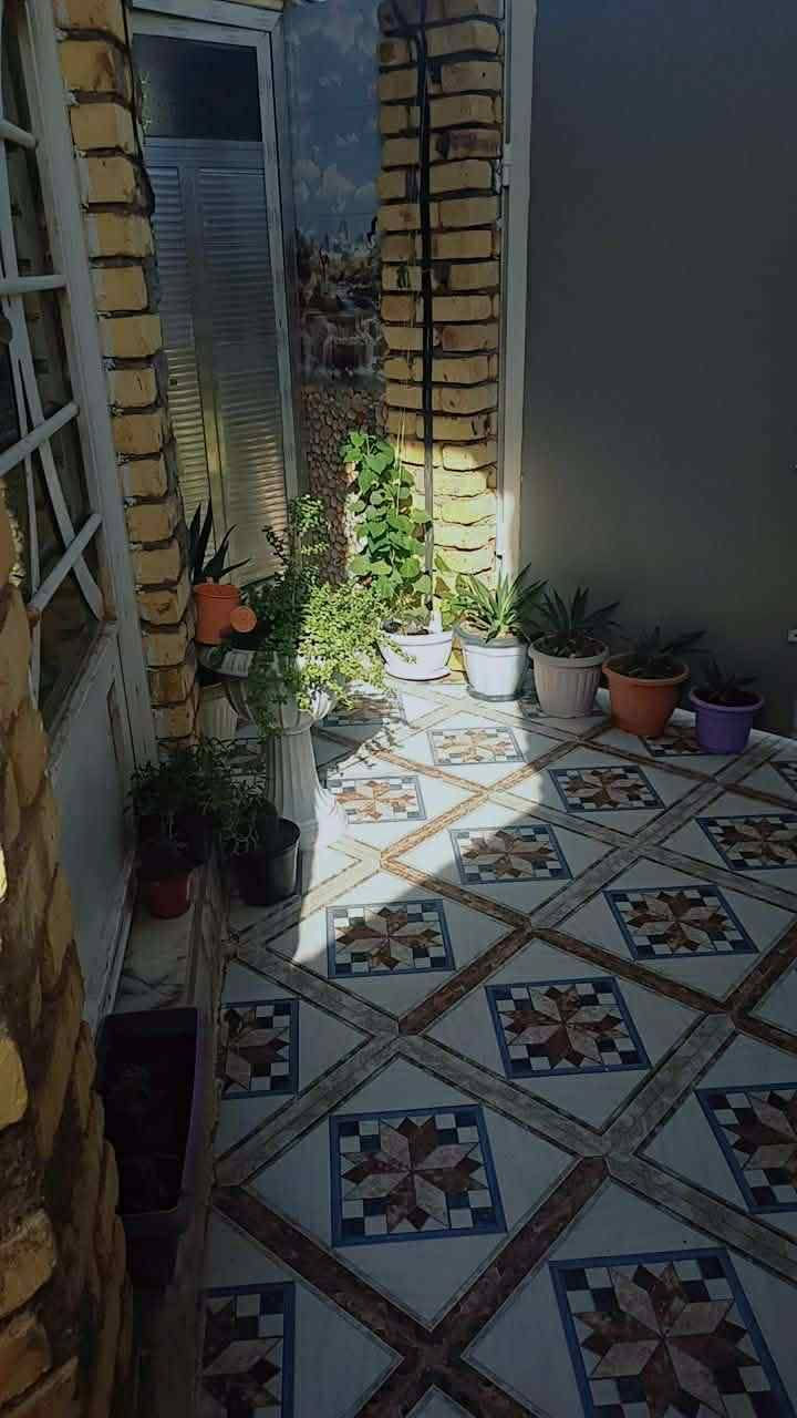 تعلن عقارات الزاملي عن بيع مشتمل في الكوت الجديده شارع بيت حايف طابو زراعي يتحول سهم ب اسم الشراي 

المساحه 100متر طابق واحد 

غرفه هول مطبخ استقبال 

صحيات داخليه وخارجيه 

للاستفسار 

***********

***********
