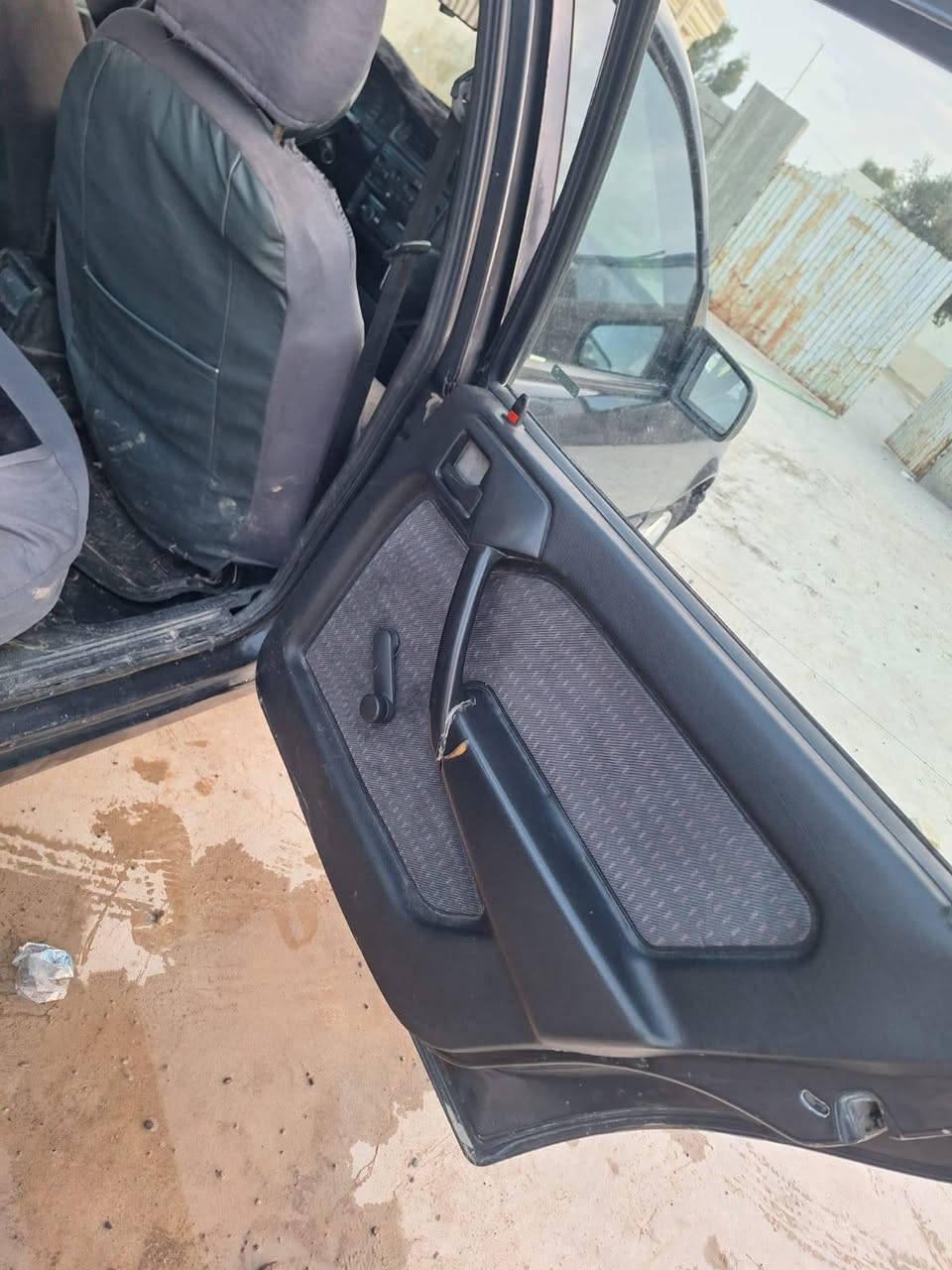 فكتره حجم 18 موديل ٩٢ بدون صبق بس دواير مصله محرك كير شرط رقم الماني سنويه عضم  كاربون بانزين بيه  تايات جدد صار سبوعين شادهم طخم جديد مبدلو كهربياته كله شقاله تنته كهرب ستيرن بور سيدي كرستال سياره احله من الصوره نضيفه حيل السعر ٣٣ بيه مجال العنون حي القاهره ايسر الموص 
الهاتف *********** /((( ***********
