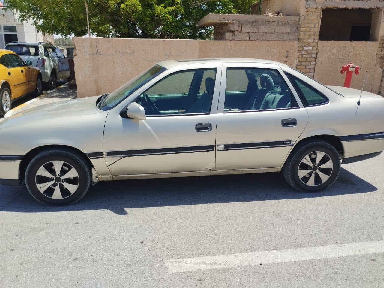 السلام عليكم  اوبل فكترى للبيع سياره حلوه ونضيفه مديل 90 مشروع وطني السنويه ل28.... السعر 33$ للاستفسار اتصل ***********
