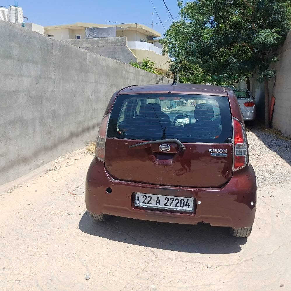 دایهاتسو یابانی ۲۰۰۷ دوپارچە بۆیاخ بێ ناوگرتن بێ ئێرباگ سەنەوی نوێیە تاکو 2028 بەناوی خۆمەوەیە مەکینەی سەرف دەکات نرخی ٥۰ گەڵا و کەمێک مەجال 
ناونیشان کەلار *********** كالار, السليمانية
