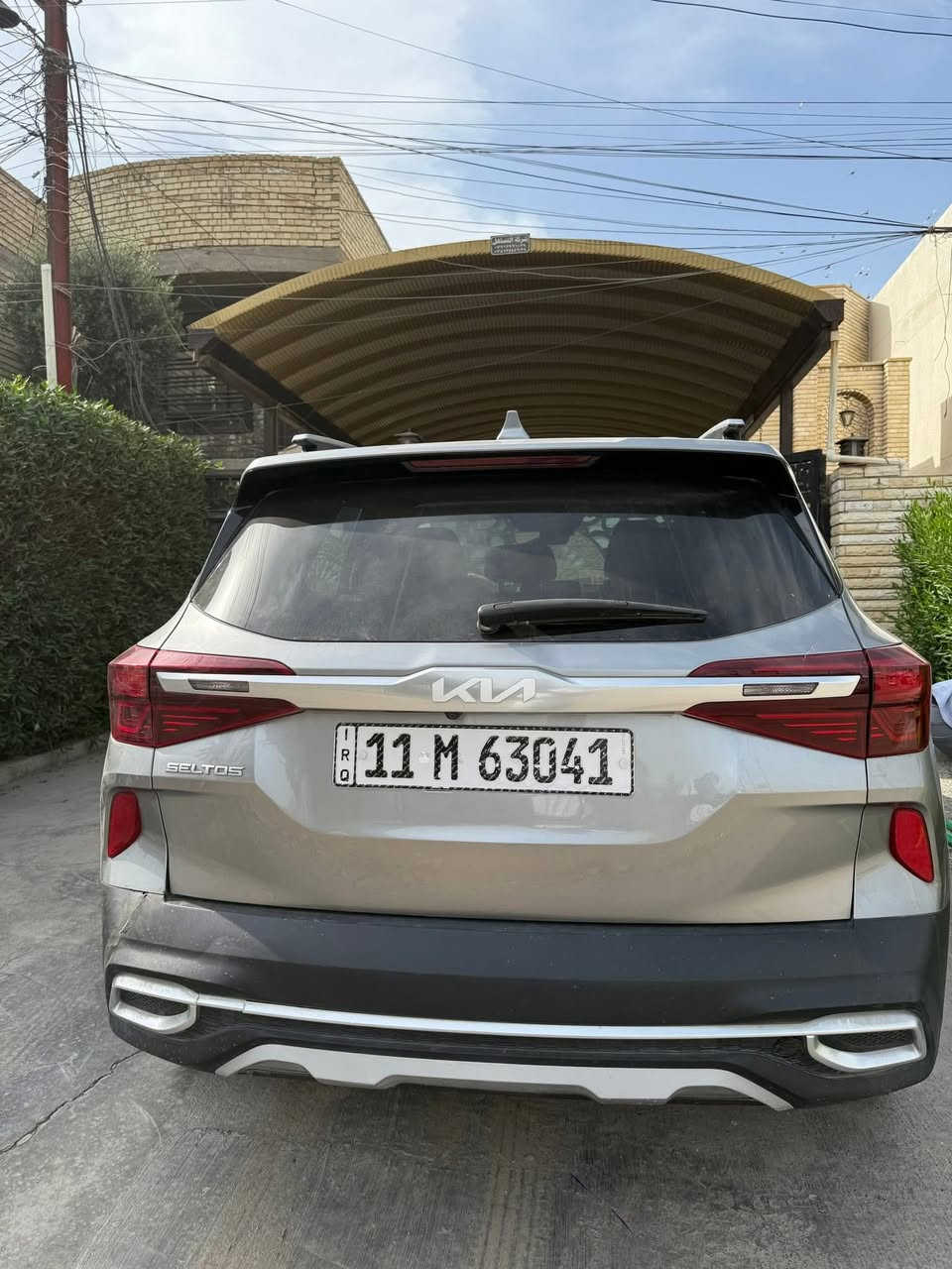 السلام عليكم
كيا سلتوس 2023 محرك 2000 دوش فول مواصفات (مرقم بغداد) حادث بسيط بنيد فقط وباب الخلفي بارد بسيط دواخل شواصي لغود مكفولات محرك كير فتحة سقف / رادارات/ توقف ذاتي/ اطفاء ذاتي / تدفئة بل كشنات + كشنات جلد / تحديد مسار/ وبعد بيهة مواصفات فول
ماشيه 25 الف
السعر145
مكاني بغداد العامريه
للاستفسار ***********
