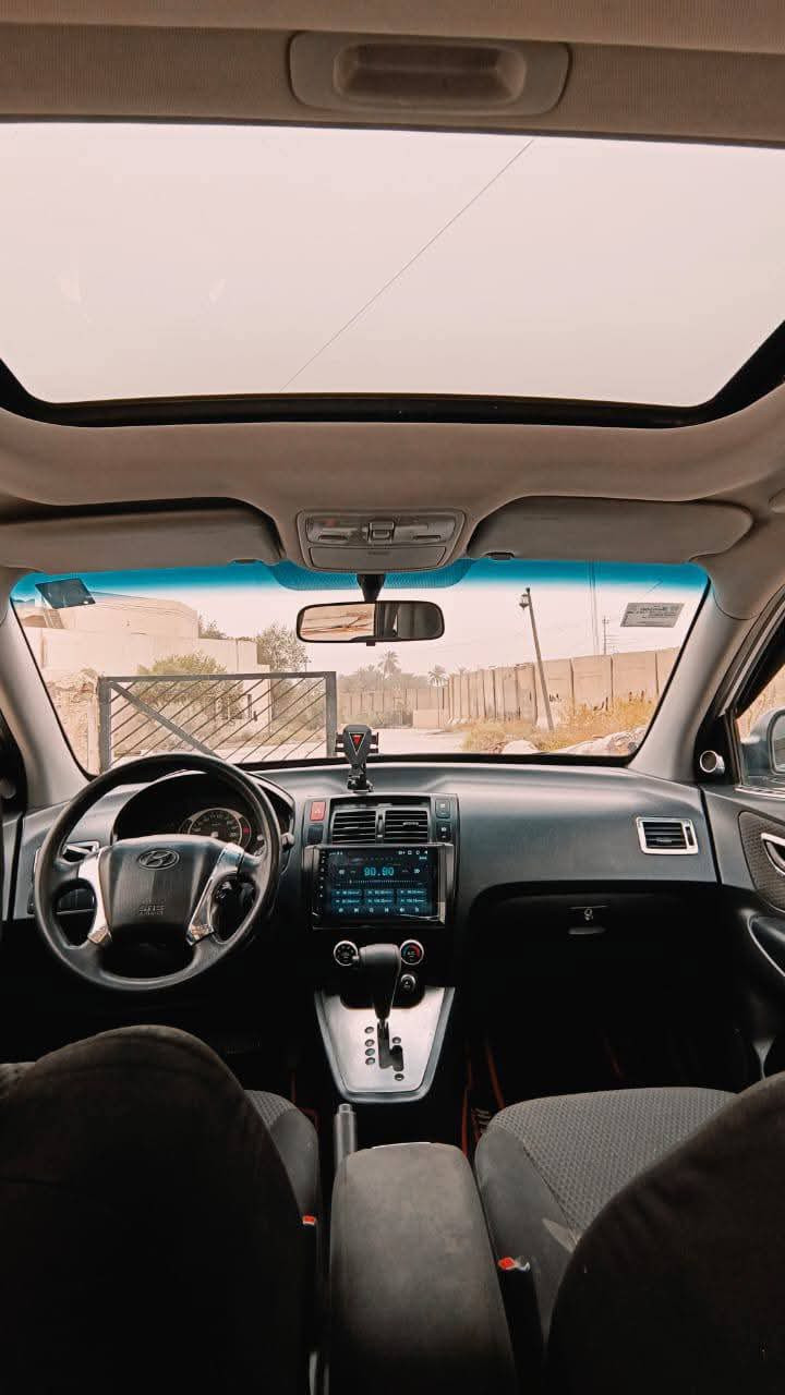 السلام عليكم..
توسان 2009 خليجي كير ومكينه خير من الله تبريد ثلج تخم تاير جديد حداديه نص عمر باسمي. غير متواجد ع فيس. 
الاتصال ع الرقم ***********
السعر 105 وبيه مجال
العنوان حلة /حي الرضا
