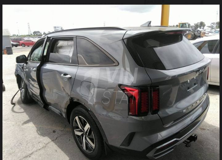 السلام عليكم ورحمة الله 
للبيع او مراوس بسيارة عاليه اقل سعرا 
سورنتوا موديل 2022 وارد امريكي رقم بغداد انكليزي ماشية 63 الف قابل للزياده 
محرك 2500نظامين جي دي اي و ام بي اي سبعة راكب  تشغيل عن بعد ورادارات وحساسات وكامرا ومانع تصادم وتثبيت مسار وشاشه لمس وشاشة تبريد لمس ورقم سرعه دجيتيل وتثبيت مسار وشاشه تبين حال الإطارات في حال البنجر واطفاء ذاتي وقطعتين تبريد ثمانيه كير مودات قياده 
السعر المطلوب 235 و بيها مجال  للتواصل *********** متوفر  واتس اب و فيس
