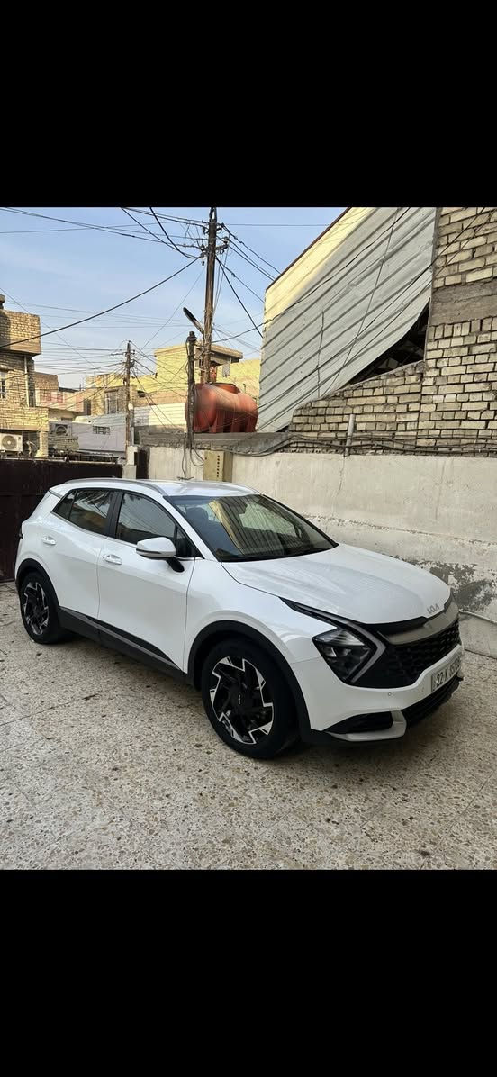 سبورتج خليجي 2024 مكفولة من الصبغ والبارد فول مواصفات ماشية 18000 الف رقم اربيل بسمي تحويل مباشر مكانهة بغداد موصفاتهة
تحكمات فول 
جنطة كهرباء
كشنات كهرباء
سايد بريك دكمة
كشنات تدفئة
ستيرن تدفئة
تبريد شاشة
أربع وضعيات قيادة 
بعدبيهة موصفات فول عدة البانورامة
السعر 220 
***********
