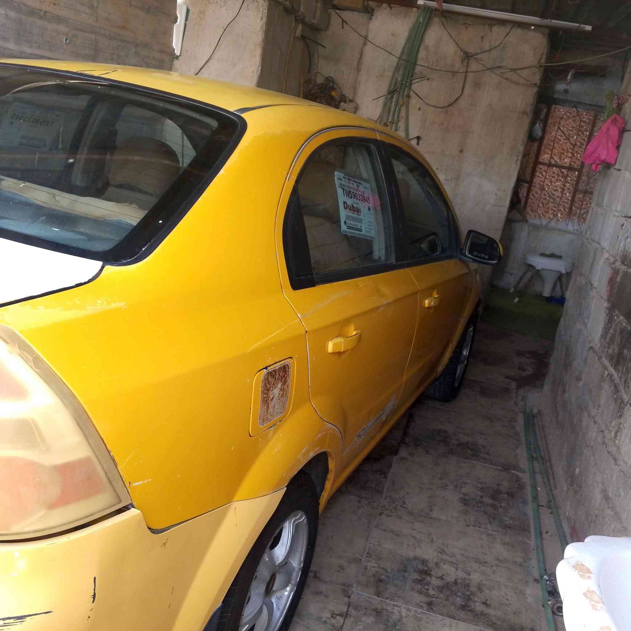 سياره للبيع افيو موديل 2009مكينه بيكاجو1600تخم تاير كهربائيات كلها شغاله حداديه خير من الله رقمها ديالى السعر 15 مكينه بيها خيط تبخير العنوان البصره رقم الهاتف ***********
