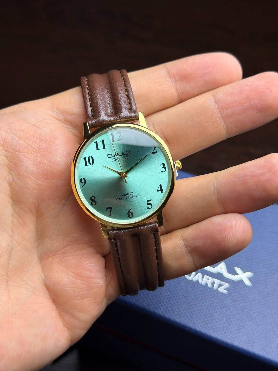 Omax
اصلي ياباني مع المرفقات 
مينا تيفاني مميزة 
سير جلد طبيعي 
ستانلس ستيل 
مقاومة للماء 

25 الف على اول تم


**إذا كنت صاحب هذا الإعلان وتريد حذفه لأي سبب، رجاءا أرسل رسالة إلى الدعم الفني**