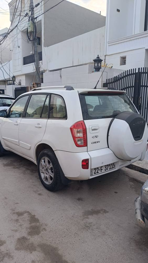 جێری تیگو 2014 فول مواسفات یەک بست  بۆنیتی سبوغە بێ ژورێ پشت و پێشی کەپسە لەگەل دوو جێی گچکە تەعدیلی هەیە سەنەوی و رەقەمی هەمووی نوێیە بەناوی خۆمە و گێرو مەکینەو کارەبایاتی هەمووی بەشەرتە سعریشی 76 وەرەقەو مجال
*********** أربيل, العراق
