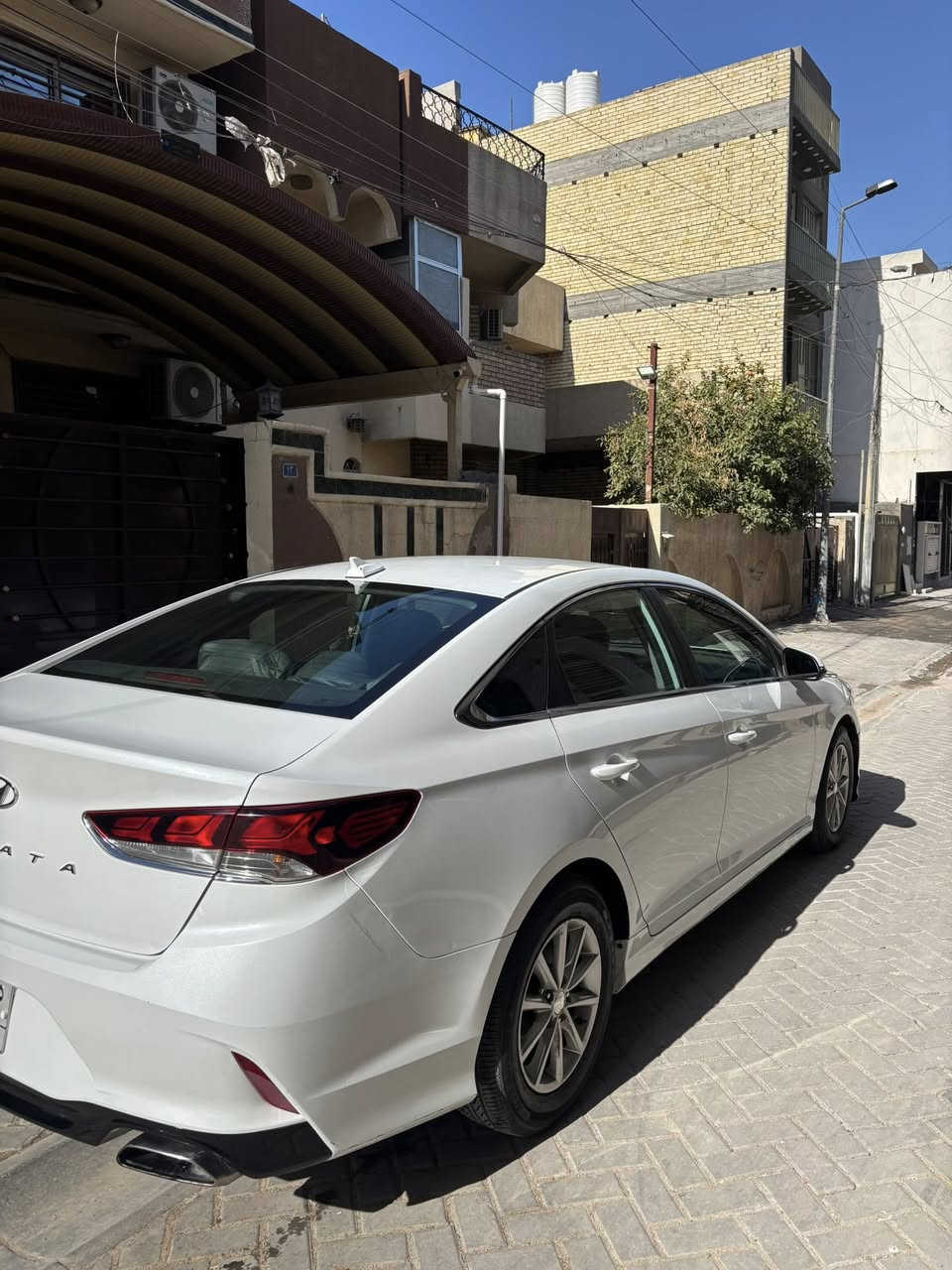 السلام عليكم
سوناتا 2018 للبيع
ماشية 127 الف
وارد كندي السونار مرفق بالمنشور
مواصفات العادية se
شاشة
تدفئة كشنات
كشنات مغلفة جلد
تشغيل سويج
بيها كشطات صغيرة بالبنيد وبالكصة
السعر 145 وبي مجال بسيط
مكاني بغداد الاعظمية
للاستفسار ***********
