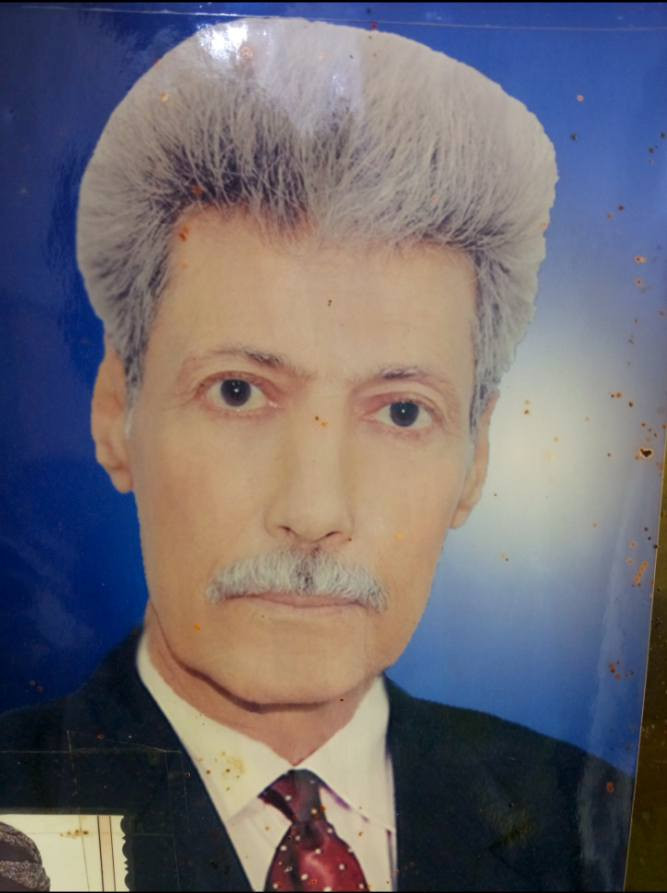 السلام عليكم ورحمة الله وبركاته يا ابناء ديرتنا العزيزه حي الجوادين بعد التوكل على الله العلي العظيم وببركة مولاتنا فاطمة الزهراء وأبيها وبعلها وبنيها وبلسر المستودع فيها يتعهد لكم خادم الحسين السيد علي الحسيني ابو عراق بمعالجتكم بلطب النبوي والبطب العربي وبلطب الشعبي من الأمراض التاليه عرج النسه اوجاع الظهر والرقبة والفقرات القطنيه والممتون ولمبر ك والمشلوعه صرته والغواش في العيون والخدر في اليد والقدم وارتفاع ضغط الدم وانخفاضه ونعمل لكم حجامه نبويه طبيه  بتوجيه من كتب الامام جعفر الصادق عليه السلام التي لا يعرفها الا القليل وان الادوات التي يتم استخدامها ترما إلا النفايات ولايعاد استخدامها لمنع انتشار الأمراض الانتقاليه ولنا خبره في هذا عشرين عاما ومن لم يشعر بتحسن كبير لايدفع لنا اتعابنا  ومن الله التوفيق والشفاء  وما أنا سبب ابن ديرتكم خادم الحسين عليه السلام السيد علي الحسيني ابو عراق هاتف***********  والثاني*********** شكر وتقدير لكل المساهمين في إسناد المشاريع الصغيرة والفقراء والمرضه
