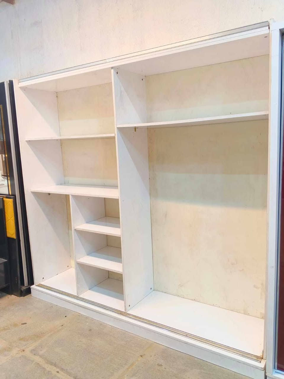 غرفة نوم مستعملة🇹🇷
نضافة 90 ٪💯فول نضافه
عدد القطع / 7
نضام / سلايت💢
سعرها 450 💸
شد ونقل داخل بغداد مجاني🚛
يوجود توصيل محافضات 🚛


**إذا كنت صاحب هذا الإعلان وتريد حذفه لأي سبب، رجاءا أرسل رسالة إلى الدعم الفني**