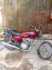 سي جي 125 • مكاني • مشتل