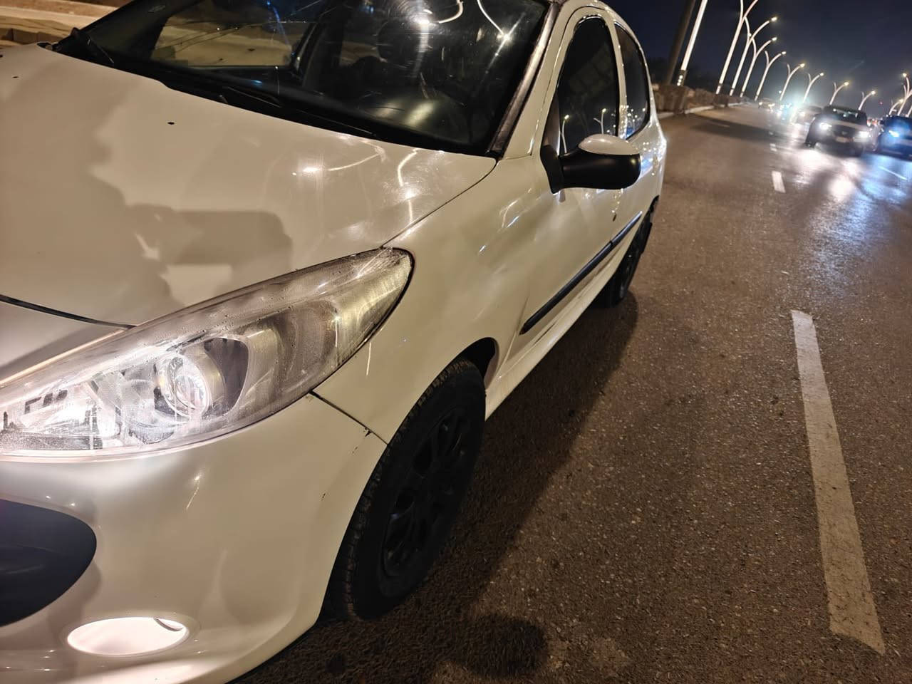 سلام عليكم بيجو فرنسي 2012 محدثه 2018 مكينه كير حداده تبريد كله جاهز رقم بغداد تحويل ثاني يوم سياره جاهزه للأخير بيع او مراوس سعر 38 مكاني بصرة رقم الهاتف ***********
