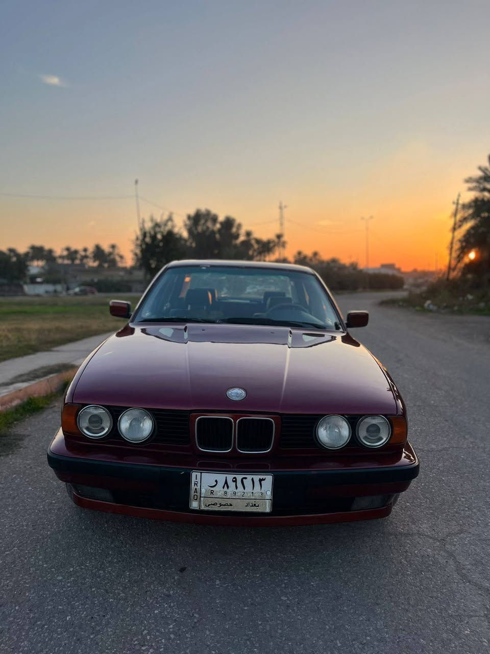 السلام عليكم بي ام525موديل 90بدون حادث بس هلالات تلكيط غرفه جديدة تخم تاير كير مكينه صبغ جديد معايرة اي شي فول مواصفات السعر60للتصال***********و*********** بغداد, العراق
