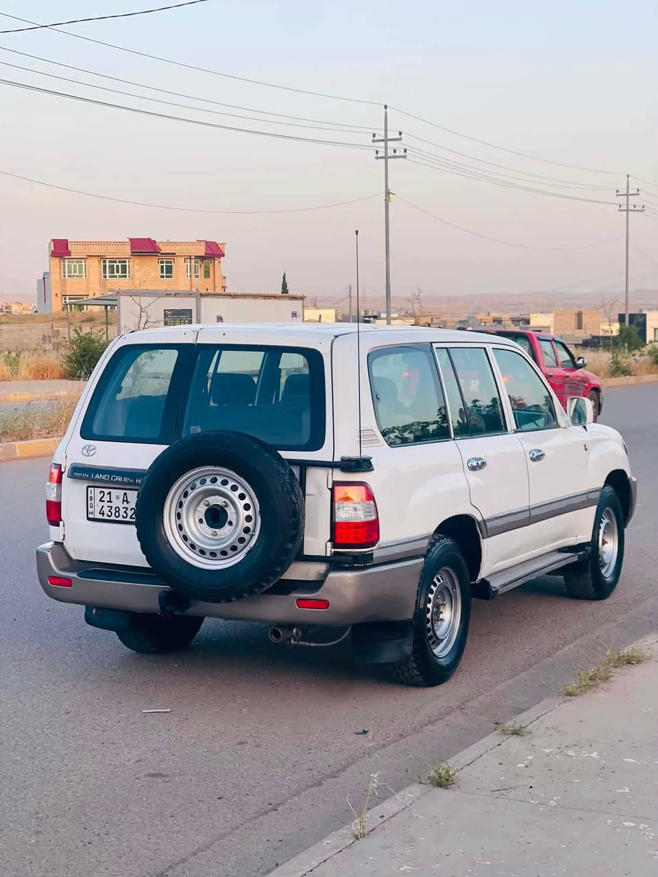 مونيكا2000 گيرومكينه و ته بريت و ته قه و ره قه به شه رت بوياخ حيزام بوياخه به بي ليدان ناوي له حاسيبه دا نيه سه ياره كه زور خاوينه هه مووگياني به شه رت  سه ياره كه زور خاوينه سه نه ويتازه يه هه زه يتازه يه ره قه م يتازه يه 
سعر:97
***********
*********** كويسينجاك, أربيل
