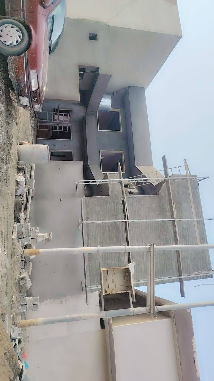 سطوات لبخ سمنت وشقل شوف لعين تريد قاط وقاطين كلشي بسعره وهاذ رقمي ***********
