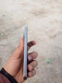 16 برو ماكس بطاريه 93 جهاز مداخل تصليح نهائين  مكان بغداد الشماعيه  وا...