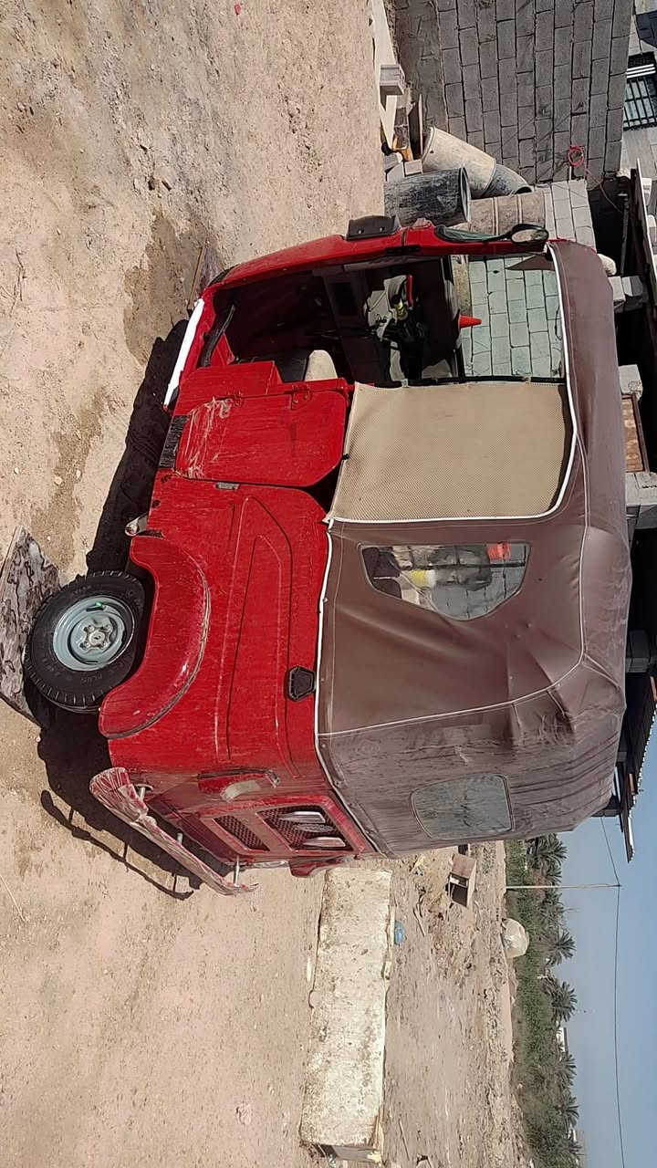 سلام عليكم تكتك مديل 2022حلوه بيه خياسات كلشي ما معمر بيه عل بلاد مجفته تجفيت شركه تخم تاير وياها كلشي كامل بيها ما ناقصهه اي شي السعر 7.500وبيها مجال  الستفسار ***********..؟
