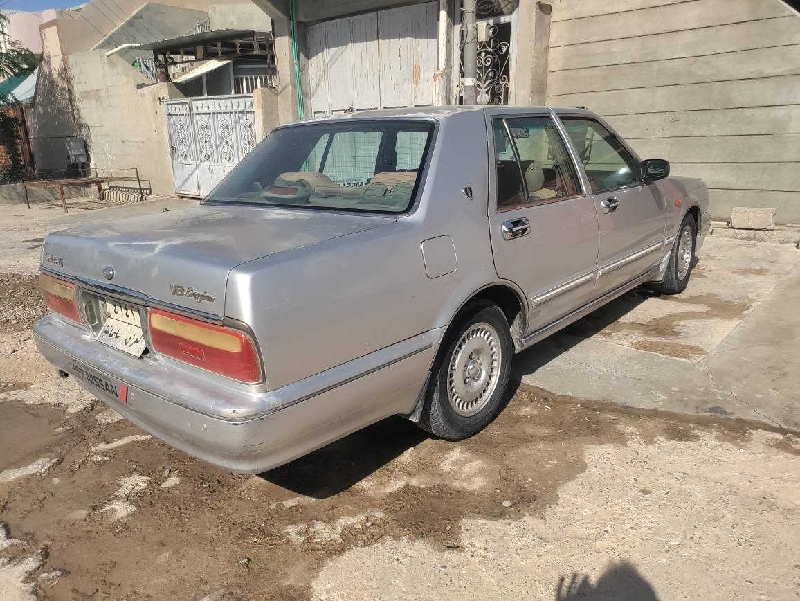 نیسان.سدریک.2001

سەنەوی بەسەرچوە

گیڕومکینەوتبریدی بەشەرت

یەک پارچەی بۆیاخە

دەعم ولیدراوی نیە

***********،،،،کەلار كالار, السليمانية
