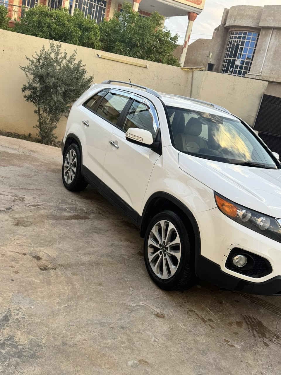 للبيع سورنتو 
مديل 2013

سنويه مجده بسمي مشروع وطني 

كير مكينه مكفوله 

السياره مكفوله كفالة عامه

السعر 160 وبيه مجال 

***********

عنوان ديالى
