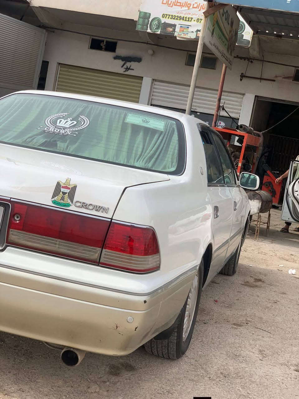 السلام عليكم كراون رأس الثور ١٩٩٧ كرستال أم عيون كفاله اصوليات وعيب شرعي رقم أنبار مشروع وطني شرط التحويل ثاني يوم
محرك ٢٥٠٠ vvt بيها ضربه خفيفه بلجاملغ الخلفي جهت الراكب السياره تجي تشوفها بلواقع أحلى من الصور 
السعر ٩٠ وبيها مجال بسيط
مكان السياره واسط  
***********
