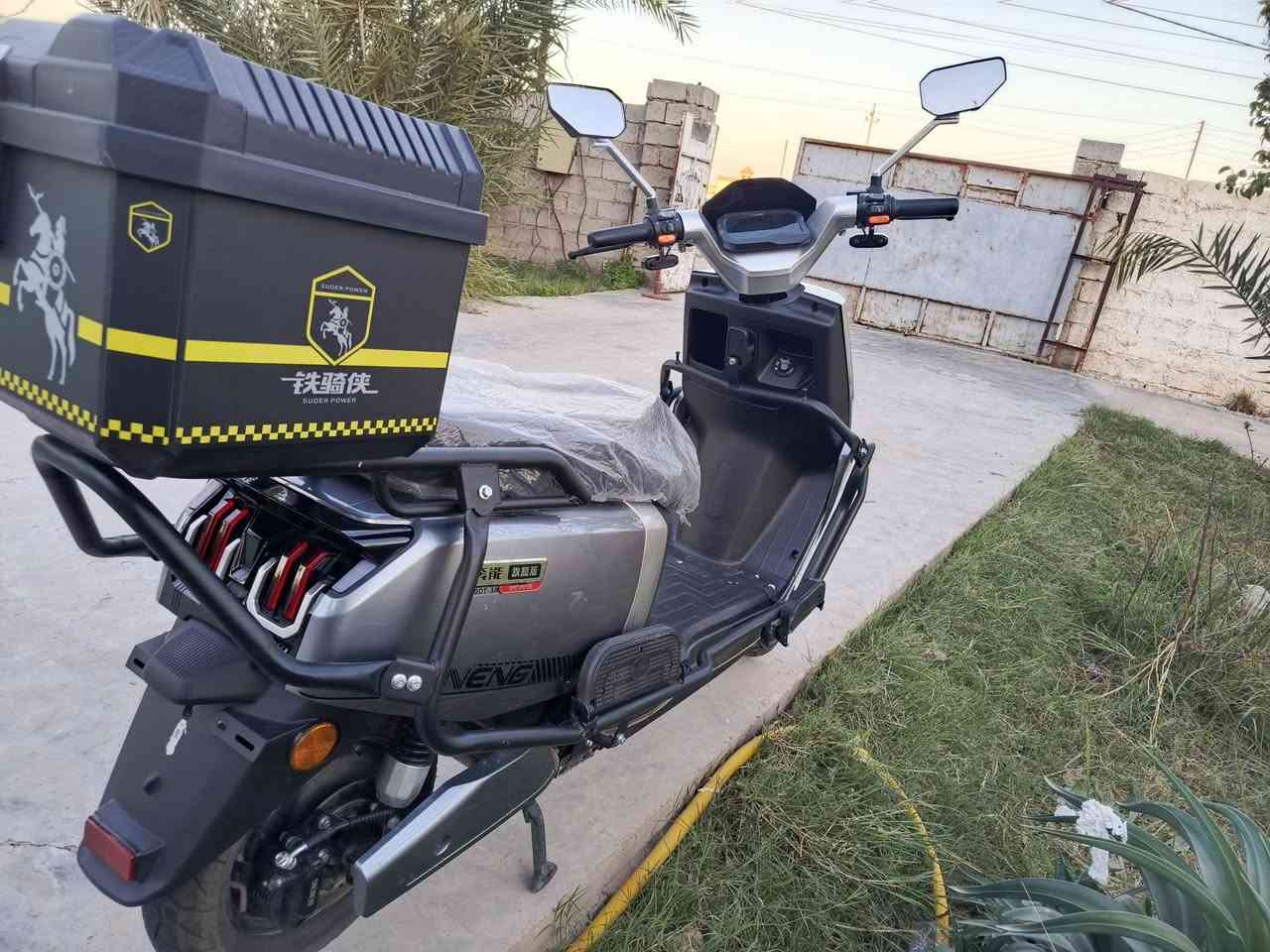 السلام عليكم دراجه شحن موديل 2025مستعمله صار شهر اذا مو اقل مكاني التاجي شارع المشاهده  ستفسار على الرقم ***********
