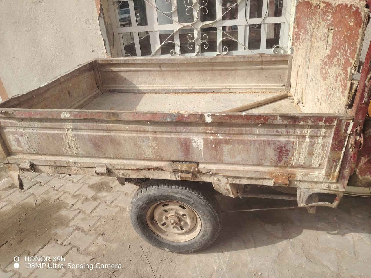 ستوته للبيع 650 الف قفله
محرك نضيف ( المحجز وغراضه موجوده وكامله)
بغداد الاعظميه
***********
