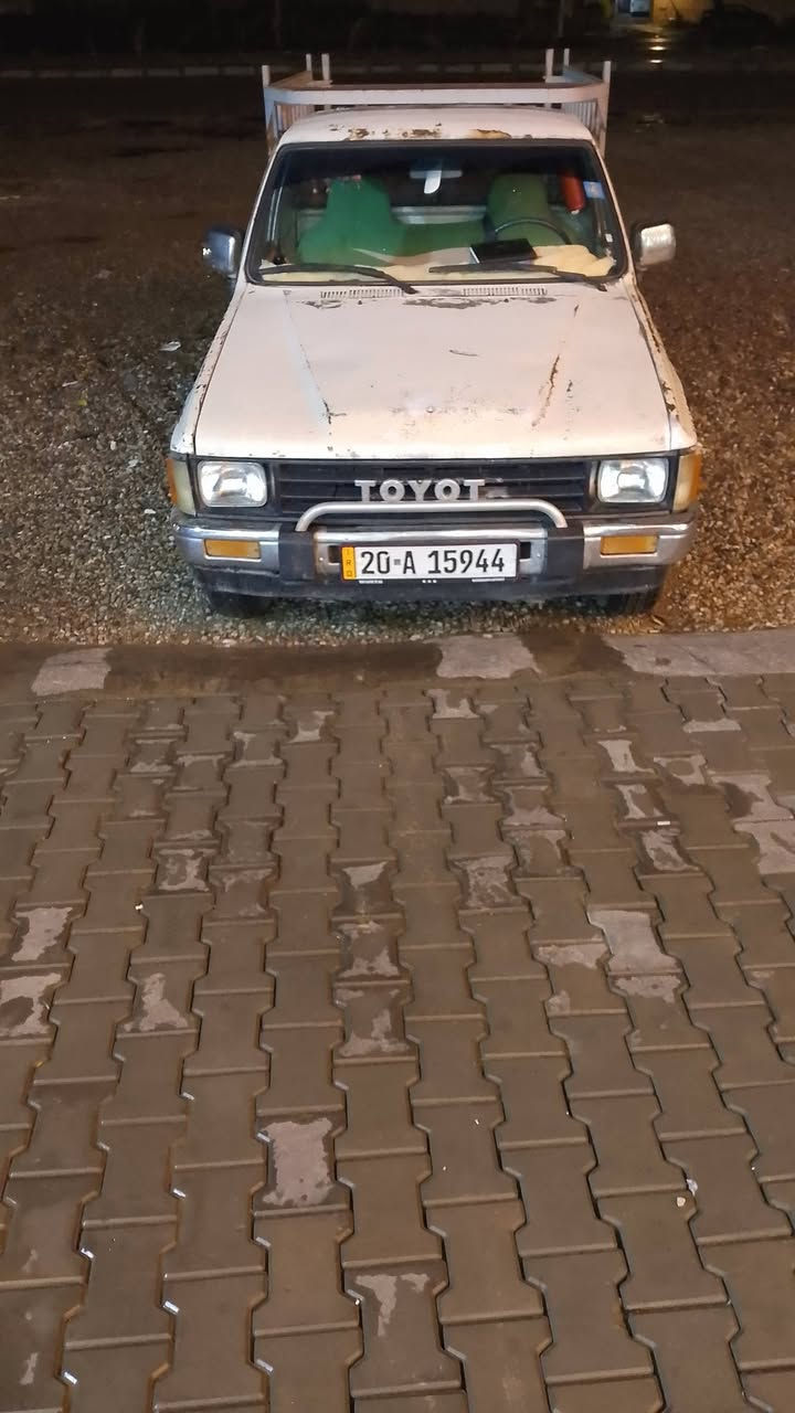 السلامو عليكم بيكم 88 ابلاديه بدون صبغ البيع مكنها ديالئ المقداديه السعر 40 اوبيها مجل ***********   ***********
